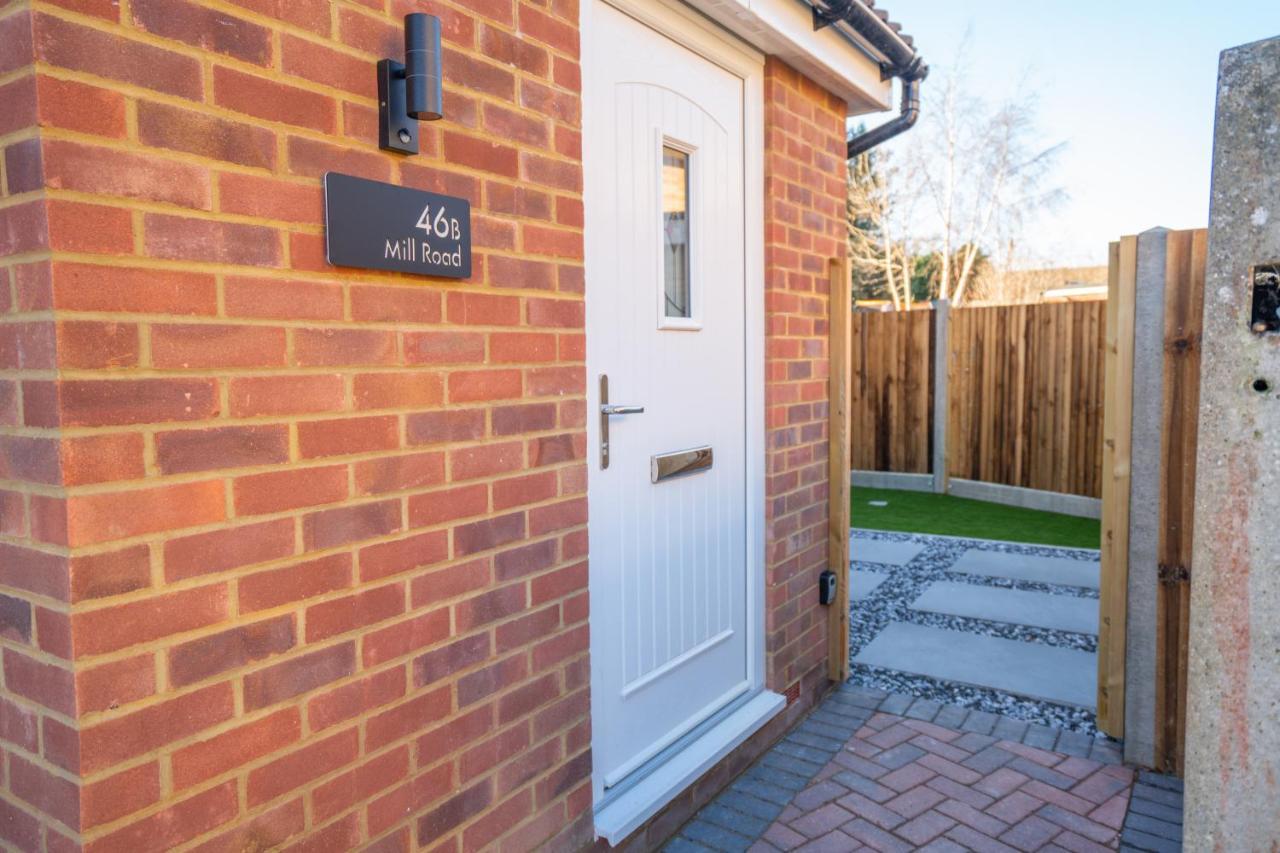 Mill Road Apartment First Floor Crawley  Exterior foto
